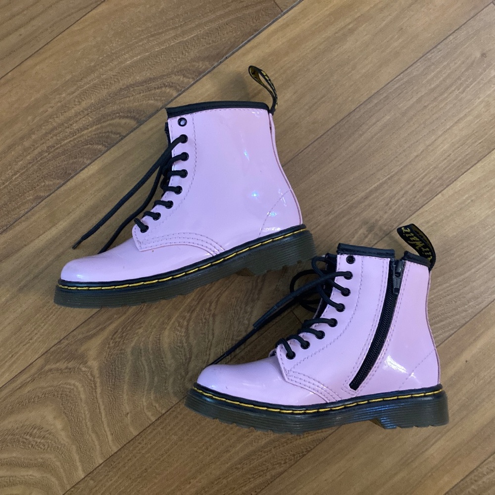 Dr. Martens Kids Pink Patent Leather Lace-Up Boots